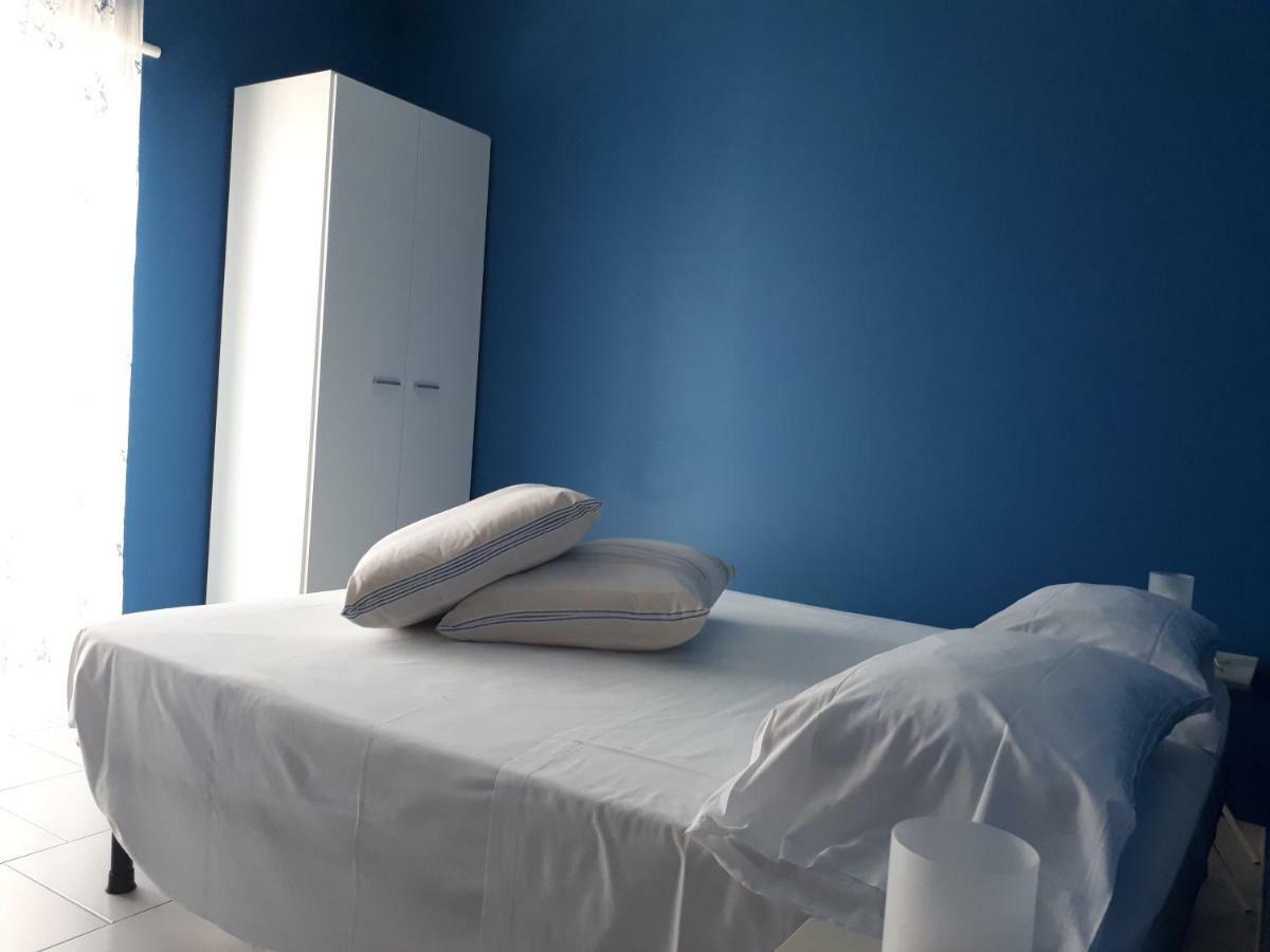 Appartement Ad à Capo dʼOrlando Extérieur photo